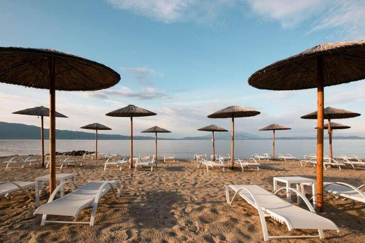 Calma Beach Hotel