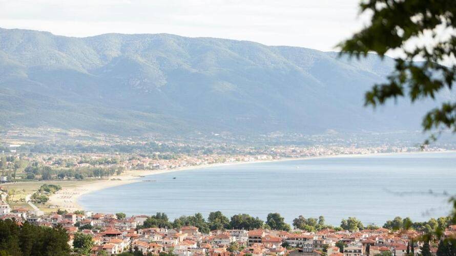 Calma Beach Hotel