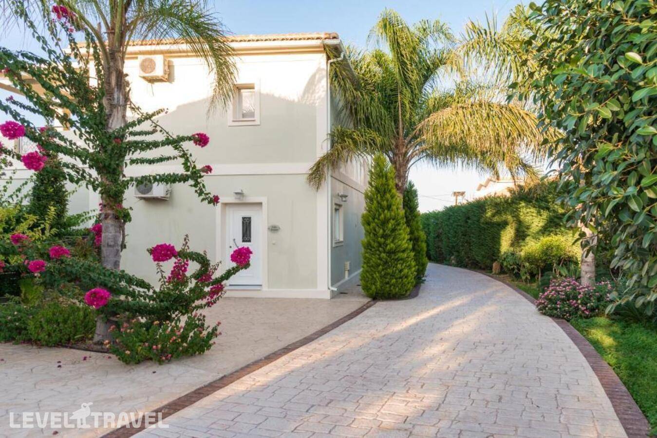 фотографии отеля Mamfredas Luxury Resort в Греция(Циливи) - фото №19