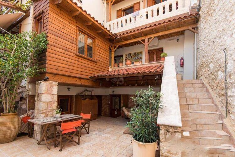 Barbara Studios