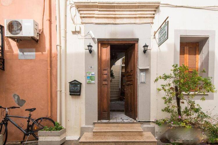 Barbara Studios