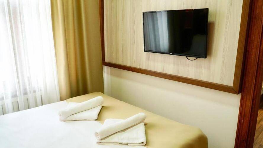 Qonaq Hotel&Suits
