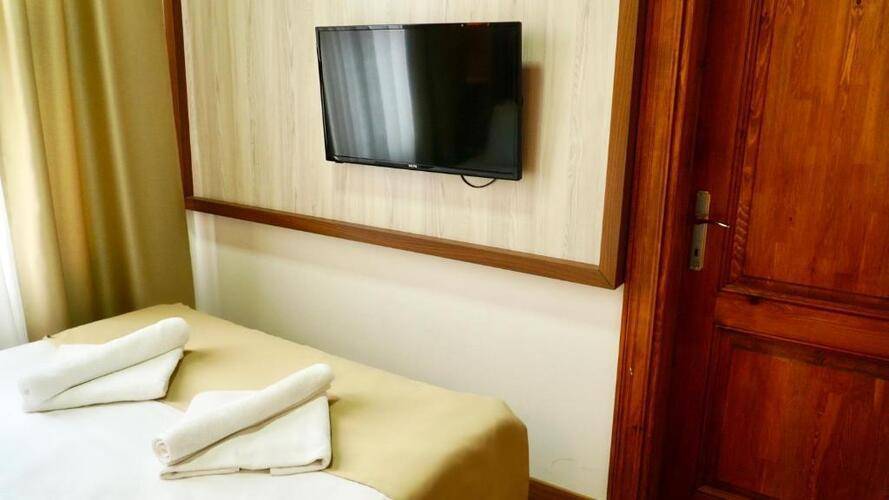 Qonaq Hotel&Suits