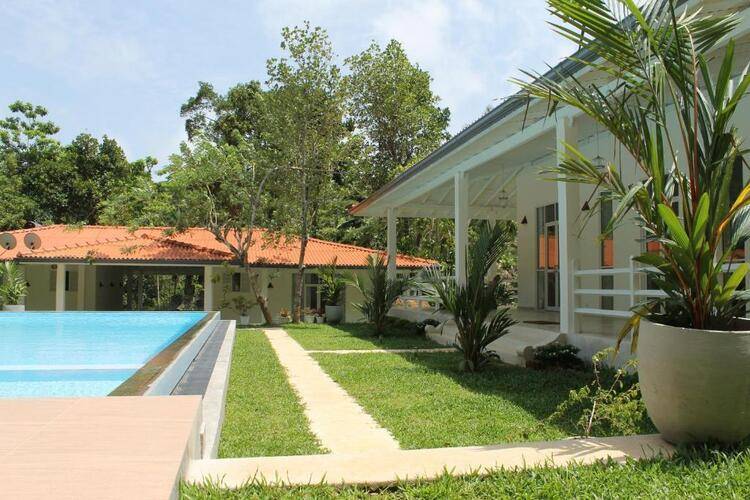 Beach Grove Villas