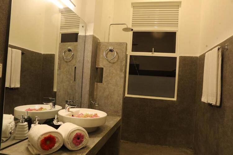 Beach Grove Villas