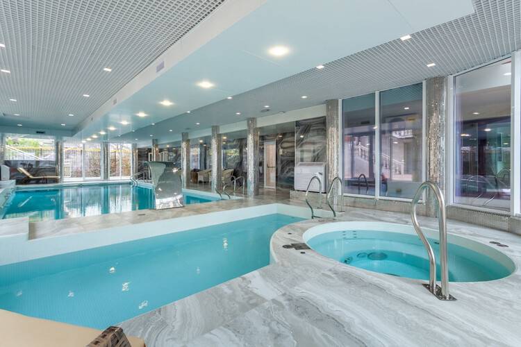 Grace Cruise (Грейс Круиз)