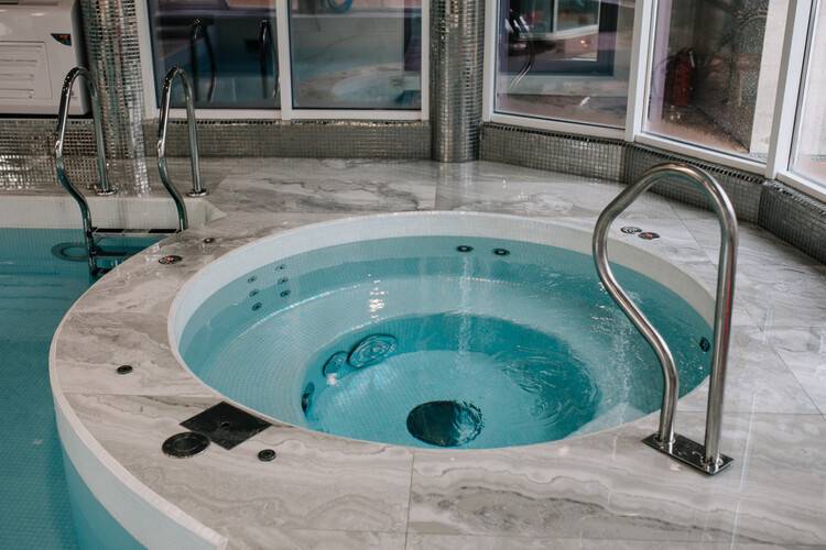 Grace Cruise (Грейс Круиз)