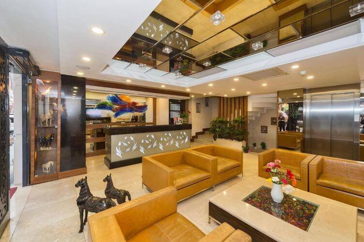Darkmen Hotel