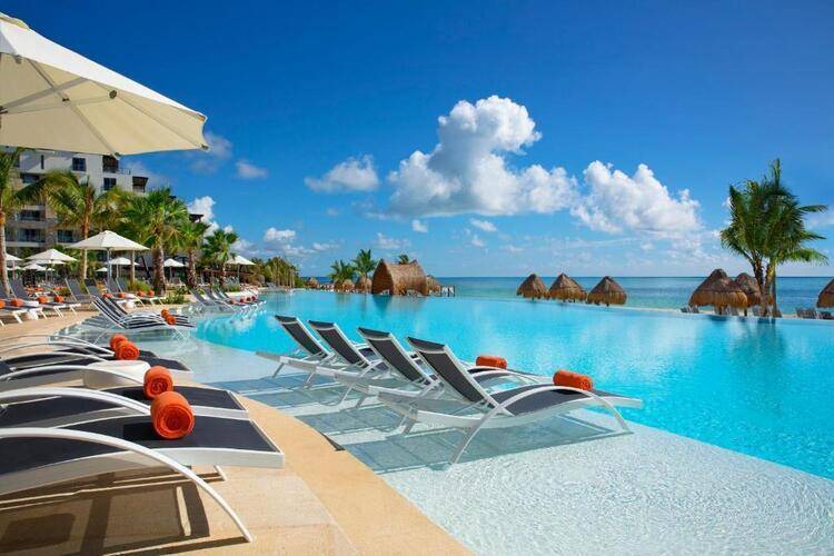 Dreams Natura Resort & Spa