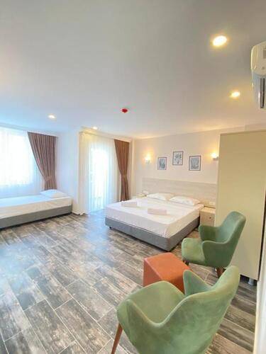 Dream Town Hotel