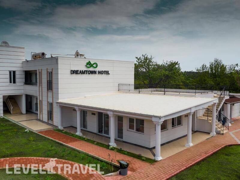 Фотография Dream Town Hotel