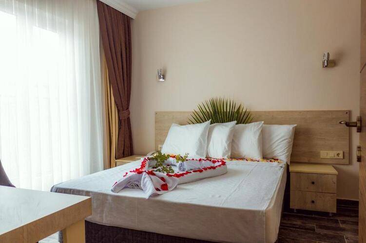 Dream Town Hotel