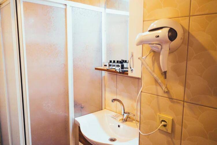 Dream Town Hotel