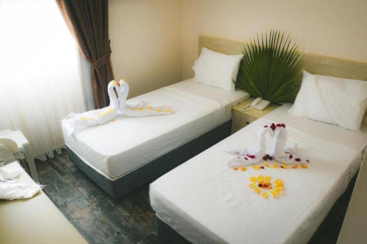 Dream Town Hotel