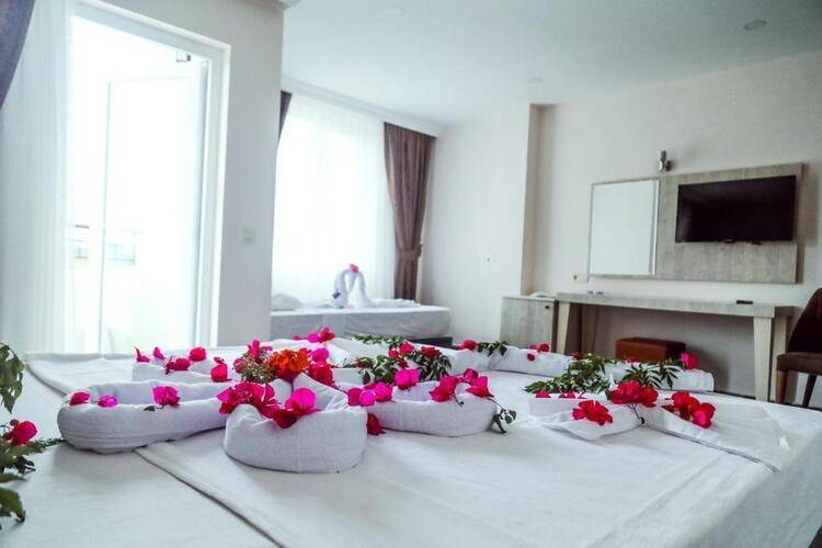 Dream Town Hotel