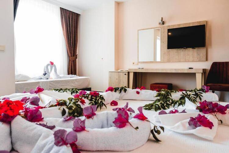 Dream Town Hotel