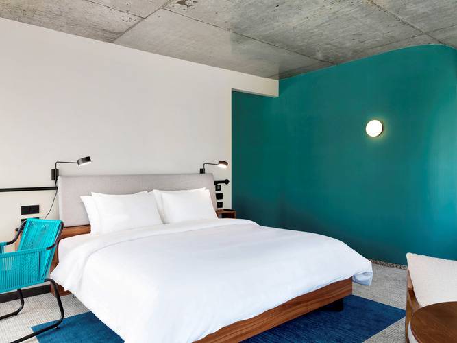 Novotel