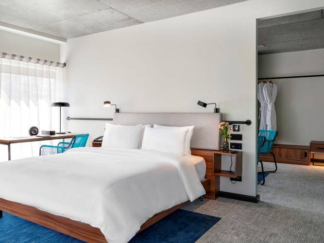 Novotel