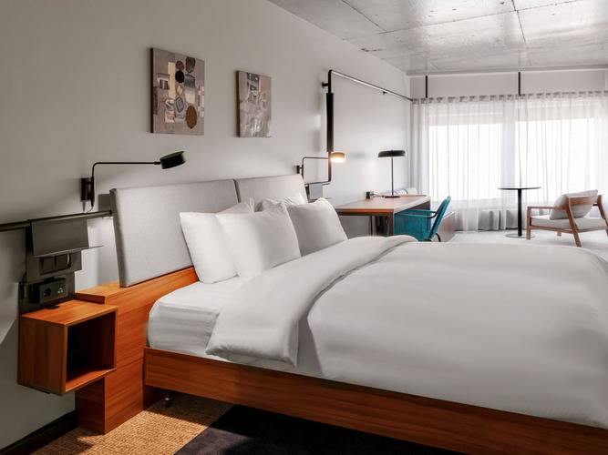 Novotel