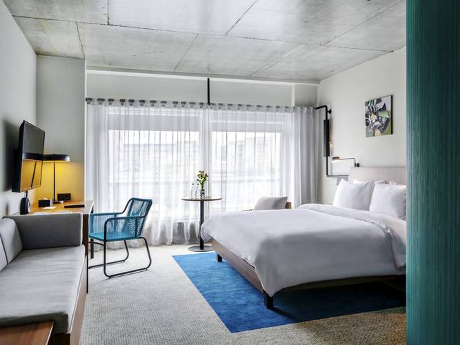 Novotel