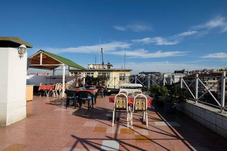 Ozbek Hotel