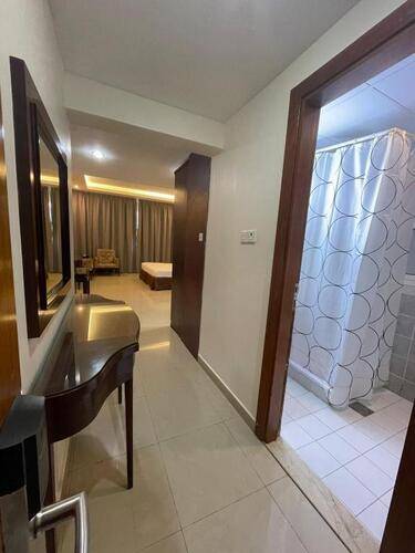 Clifton International Hotel