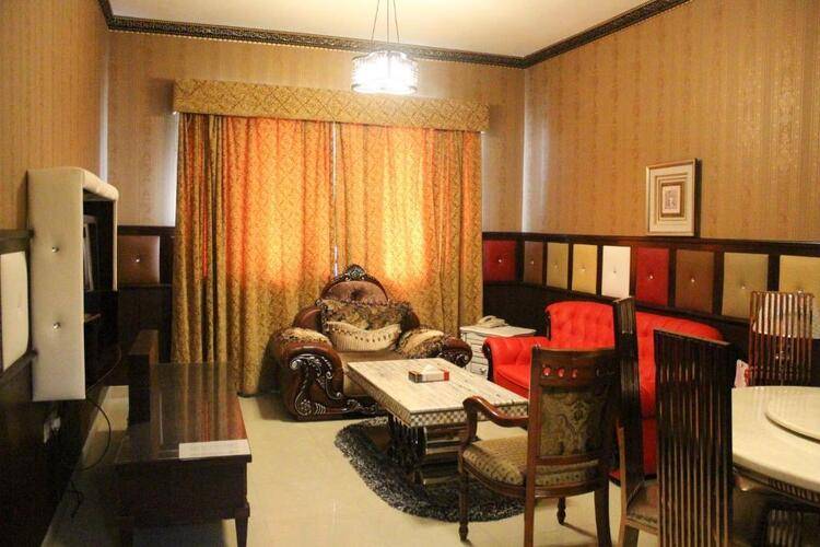 Clifton International Hotel