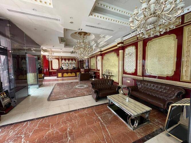 Clifton International Hotel