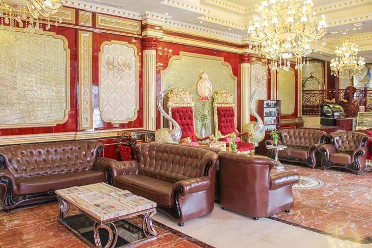 Clifton International Hotel