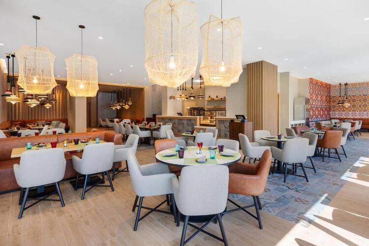 Aparthotel Adagio Dubai Deira