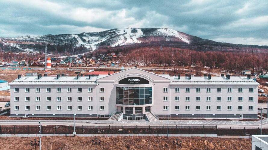 Отель Юность