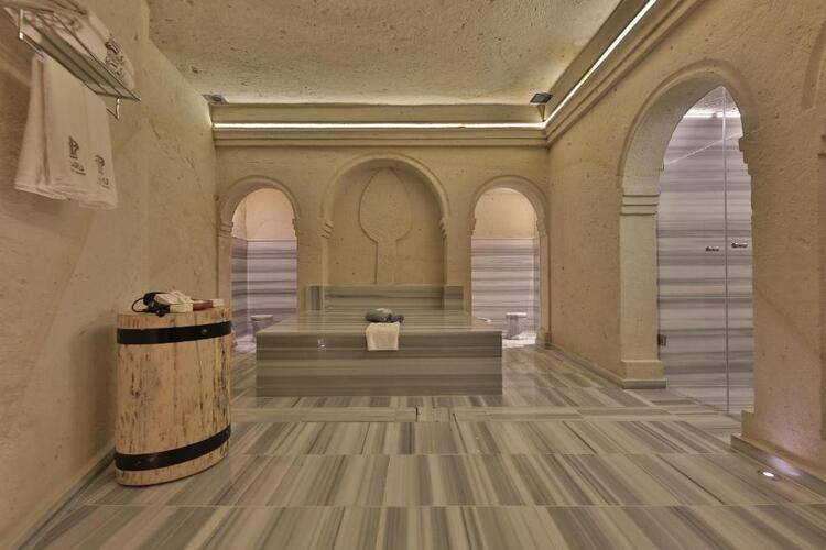 Taru Cave Suites SC