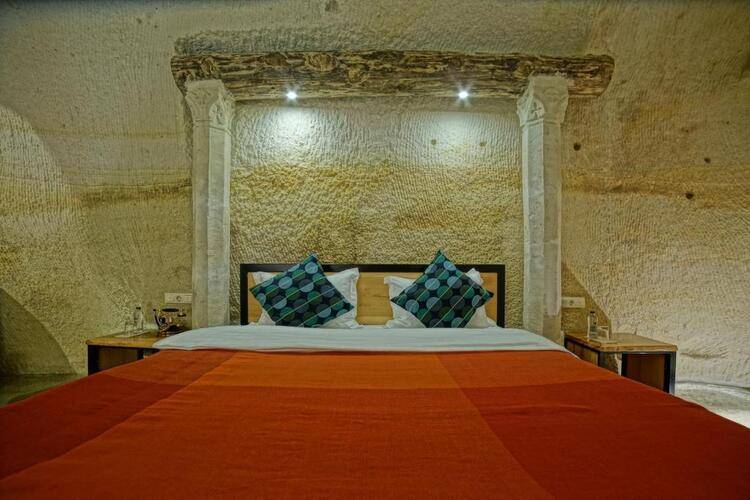 Taru Cave Suites SC