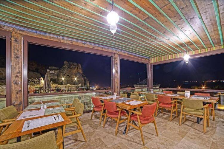 Taru Cave Suites SC