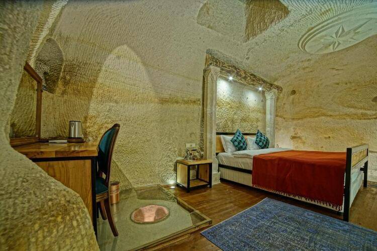 Taru Cave Suites SC