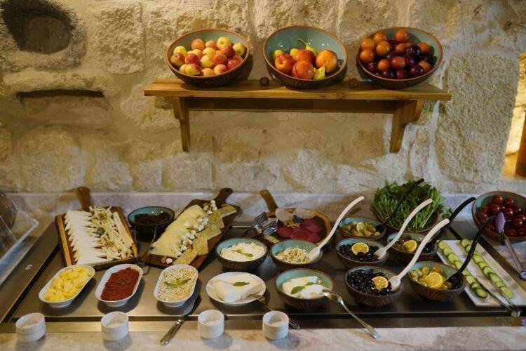 Taru Cave Suites SC