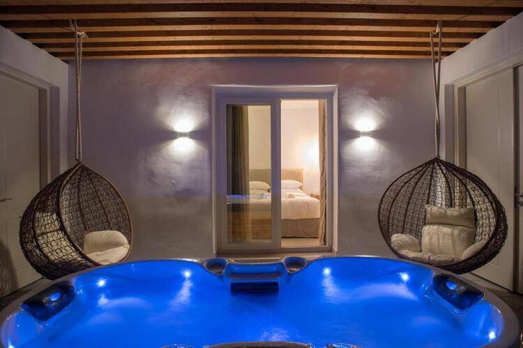 Omnia Mykonos Boutique Hotel & Suites