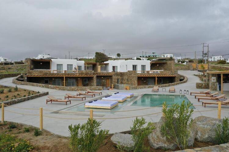 Myconian Crown Suites