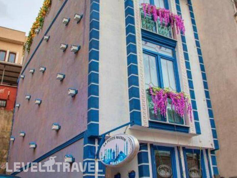 Фотография Le Petite Maison Hotel