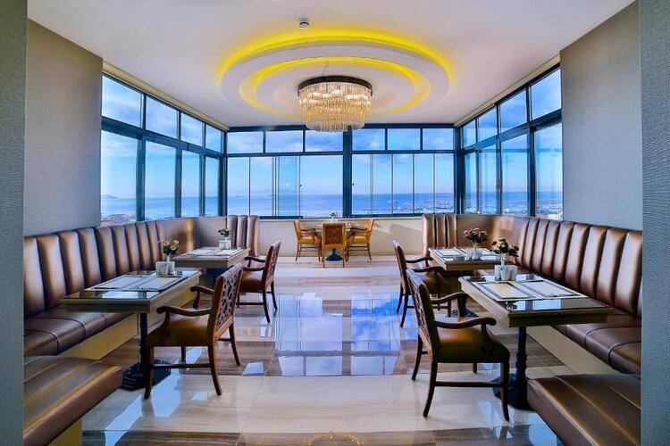 Beethoven Hotel & Suite