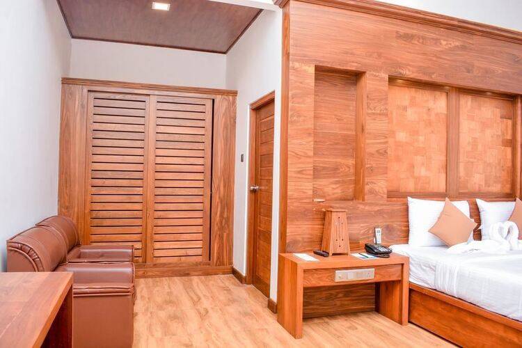 Water Gate Resort & Spa