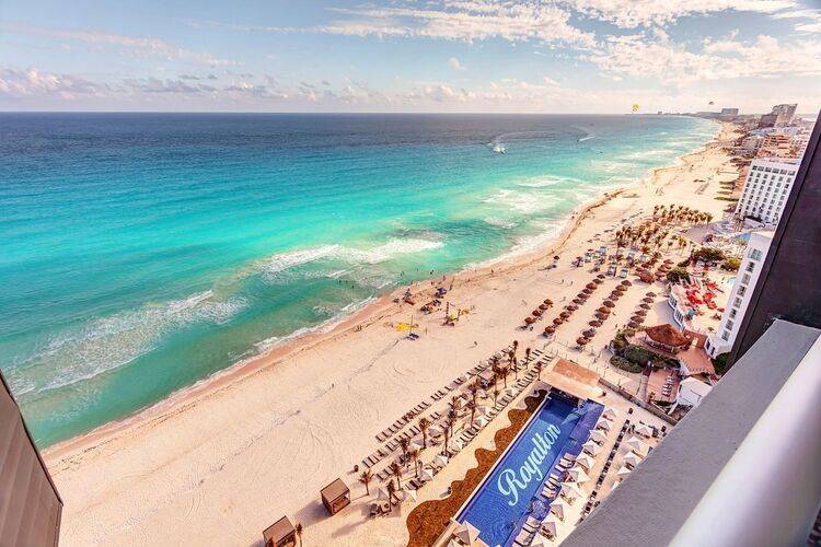Royalton CHIC Cancun Resort