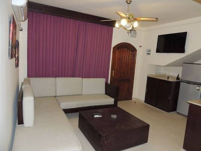 Sultan Sharm Hadaba Farsha
