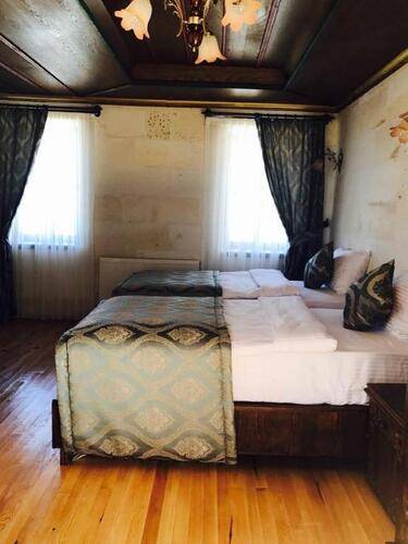Empire Cave Hotel