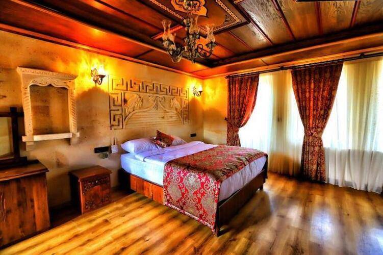 Empire Cave Hotel