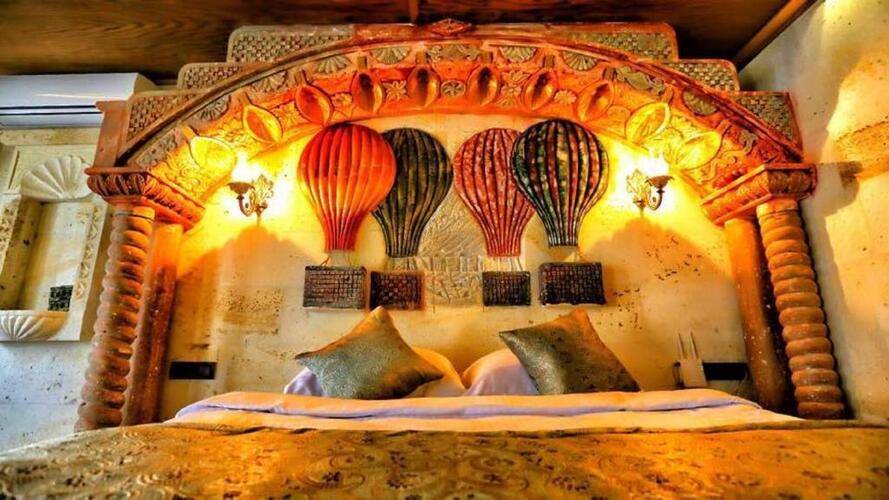 Empire Cave Hotel