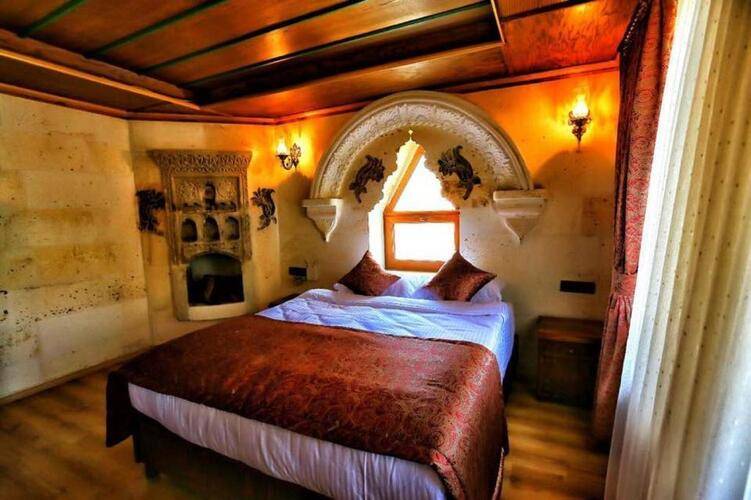 Empire Cave Hotel