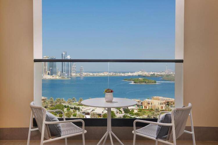 DoubleTree by Hilton Sharjah Waterfront Hotel And Residences