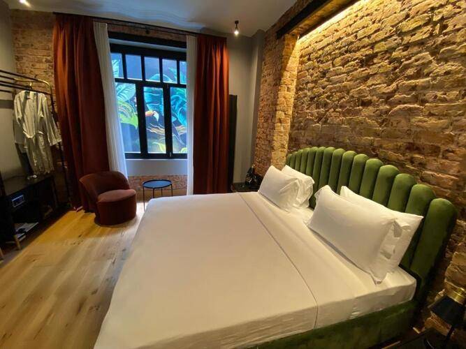 Ruz Hotel