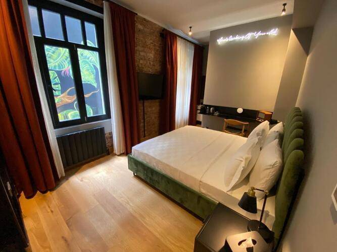 Ruz Hotel
